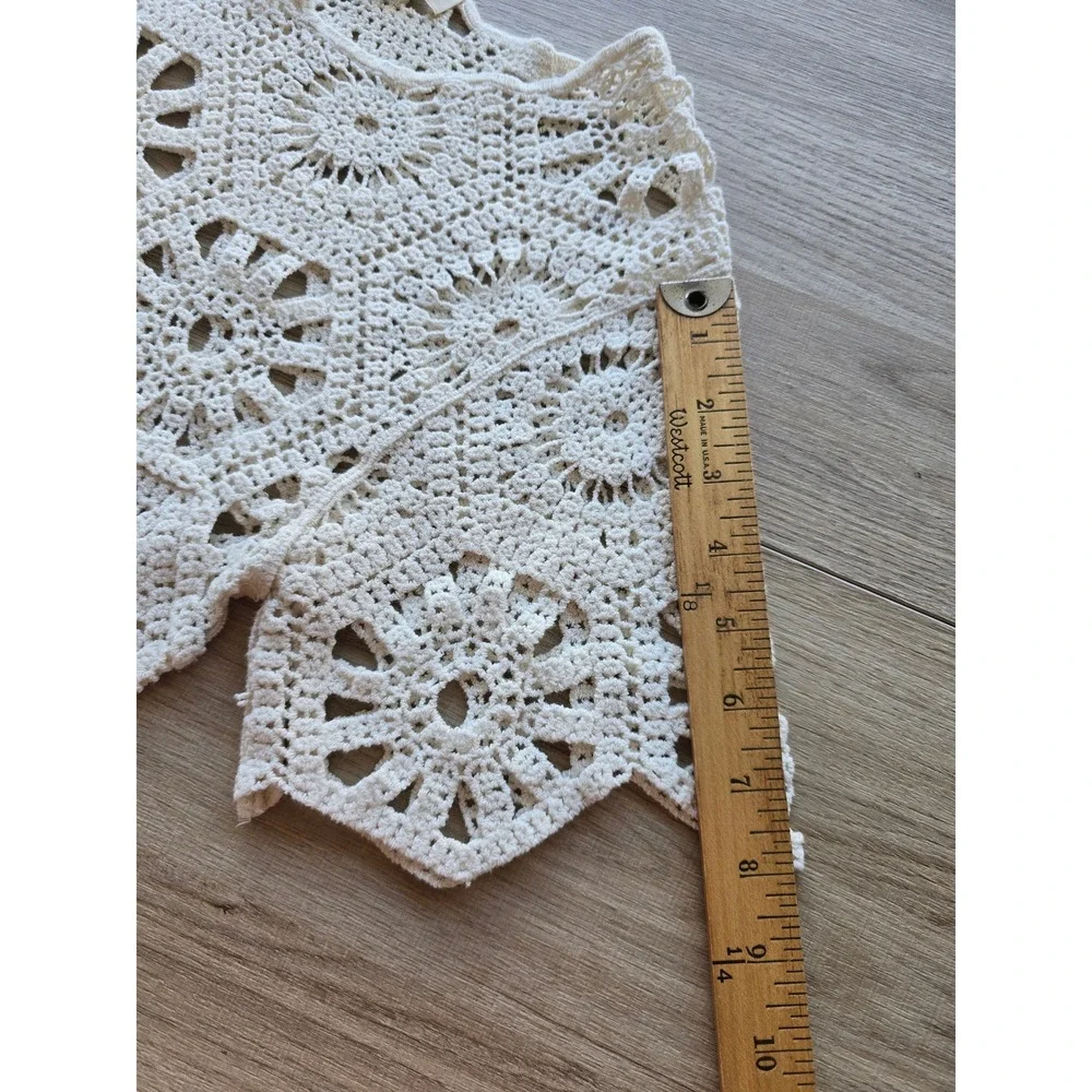 Rebellion Women Crochet Top Size Small Cream Boho Lace Festival Cotton beachy